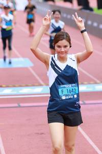 BIB: 1642
                            <button type="button" onclick="openModal(4638859)" class="btn btn-primary btn-sm float-right btn-popup" data-toggle="modal" data-target=".modal-high-quality">
                        <i class="fas fa-shopping-cart"></i> Add to Cart
                    </button>
                                            <button type="button" onclick="isThisMe(4638859, true)" class="btn btn-success btn-sm float-right btn-popup btn-isme hidden" data-toggle="tooltip" data-placement="bottom" title="นี่คือรูปของคุณใช่ไหม คลิกที่นี่เพื่อเอาเข้าอัลบั้ม">
                        <i class="fas fa-plus"></i> Add to album
                    </button>
                    <button type="button" onclick="isThisMe(4638859, false)" class="btn btn-warning btn-sm float-right btn-popup btn-isnotme hidden">
                        <i class="fas fa-ban"></i> Remove from album
                    </button>